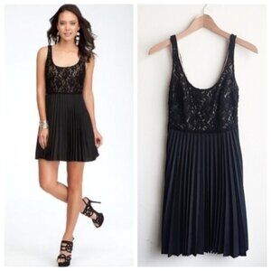 BEBE black lace cocktail pleated cocktail dress sleeveless size xs extra small